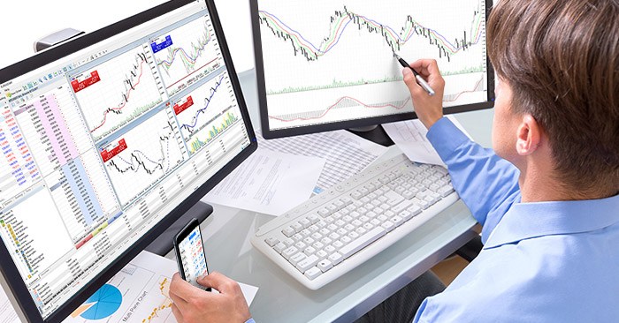 Mover gráficos de instrumentos financeiros para fora da janela da plataforma